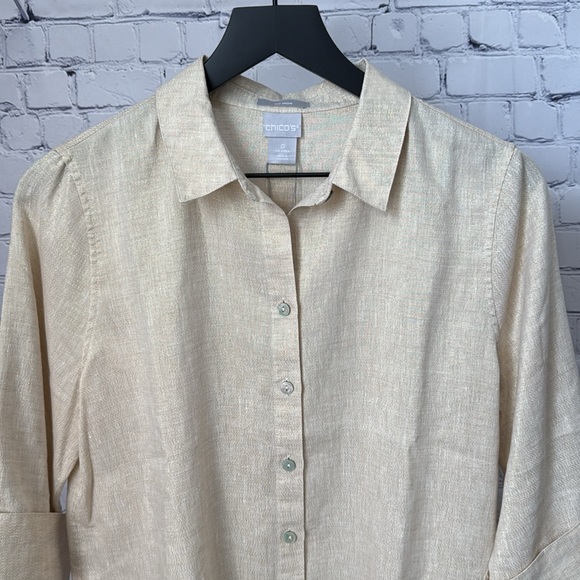 NWT Chico’s Metallic No Iron Shirt Size 0 - Picture 2 of 11